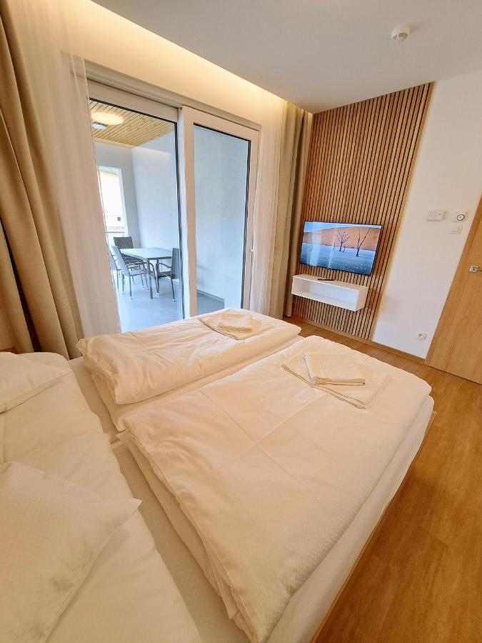 6Bits Apartments Єсеник Екстер'єр фото