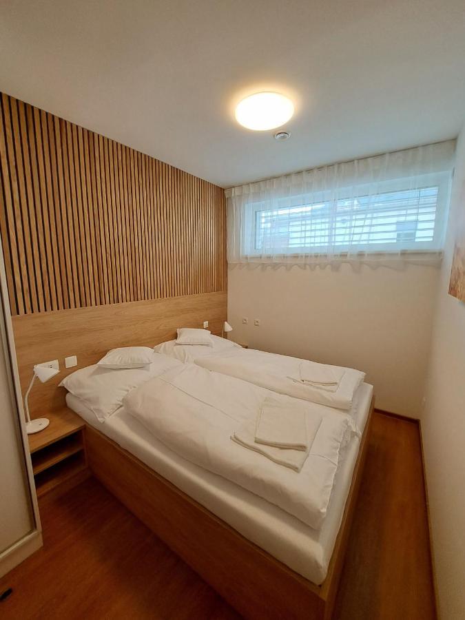 6Bits Apartments Єсеник Екстер'єр фото